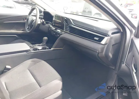 2025 Toyota Camry Le from USA, damaged, VIN 4T1DAACK0SU144060